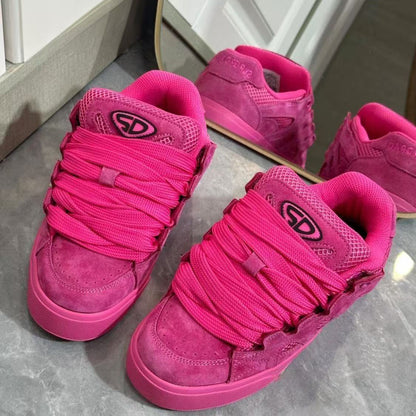 Damen Sneaker High-Top Sportlich mit Schnürsystem und Dämpfung - BerlinGlamour