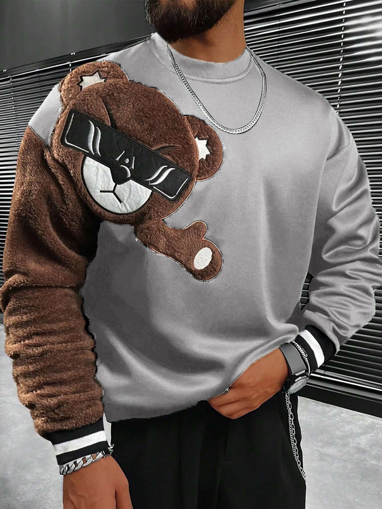 Herren Sweatshirt Plüsch Bär Applikation Modern
