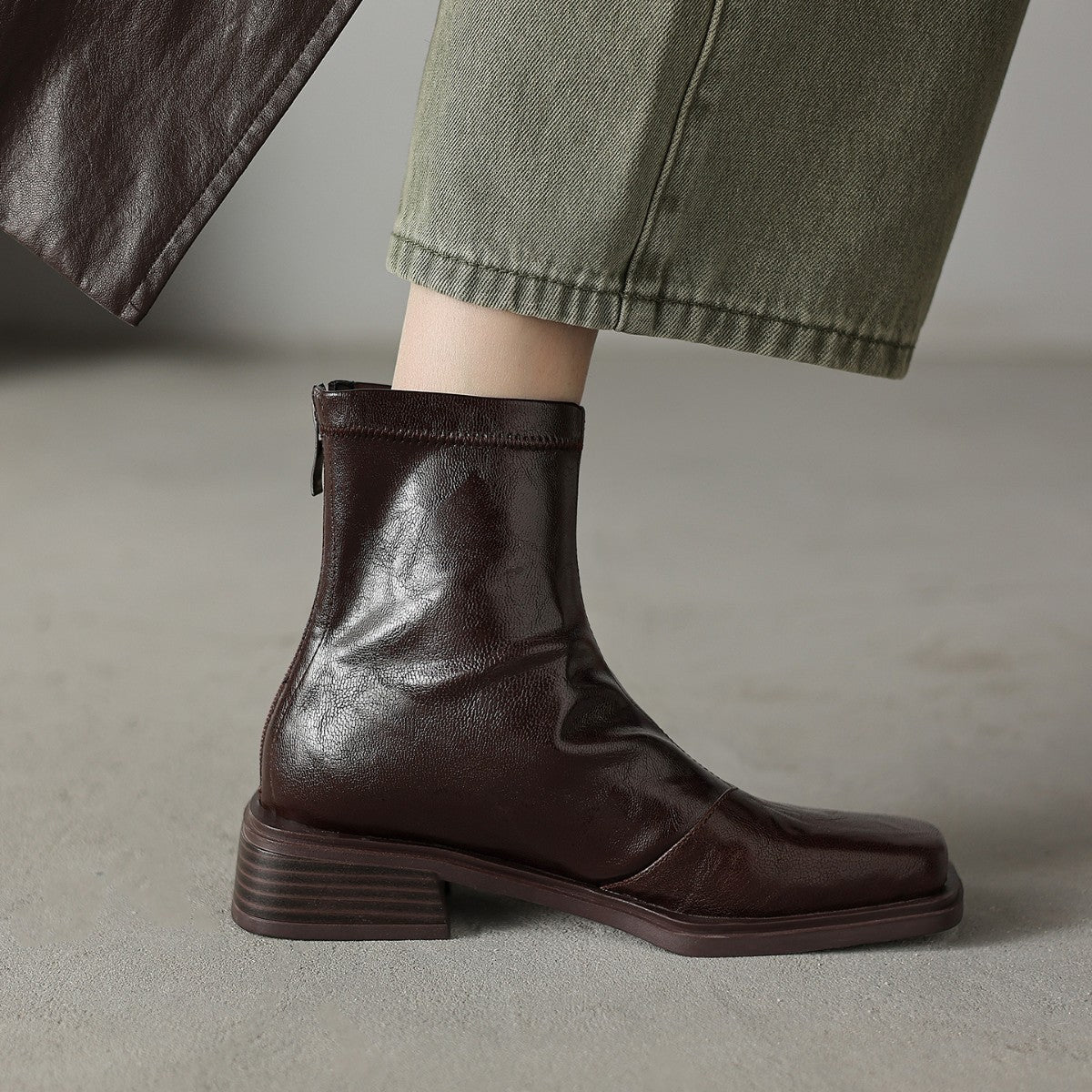 Damen Stiefeletten Blockabsatz Leder Schwarz Modern