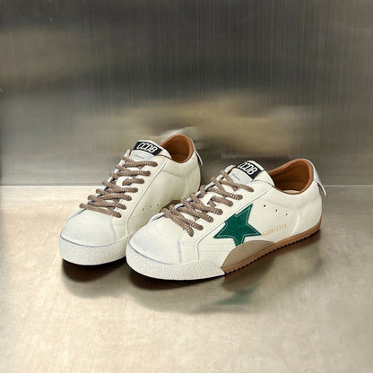 Damen Sneaker Sportlich Stern Detail Dämpfung