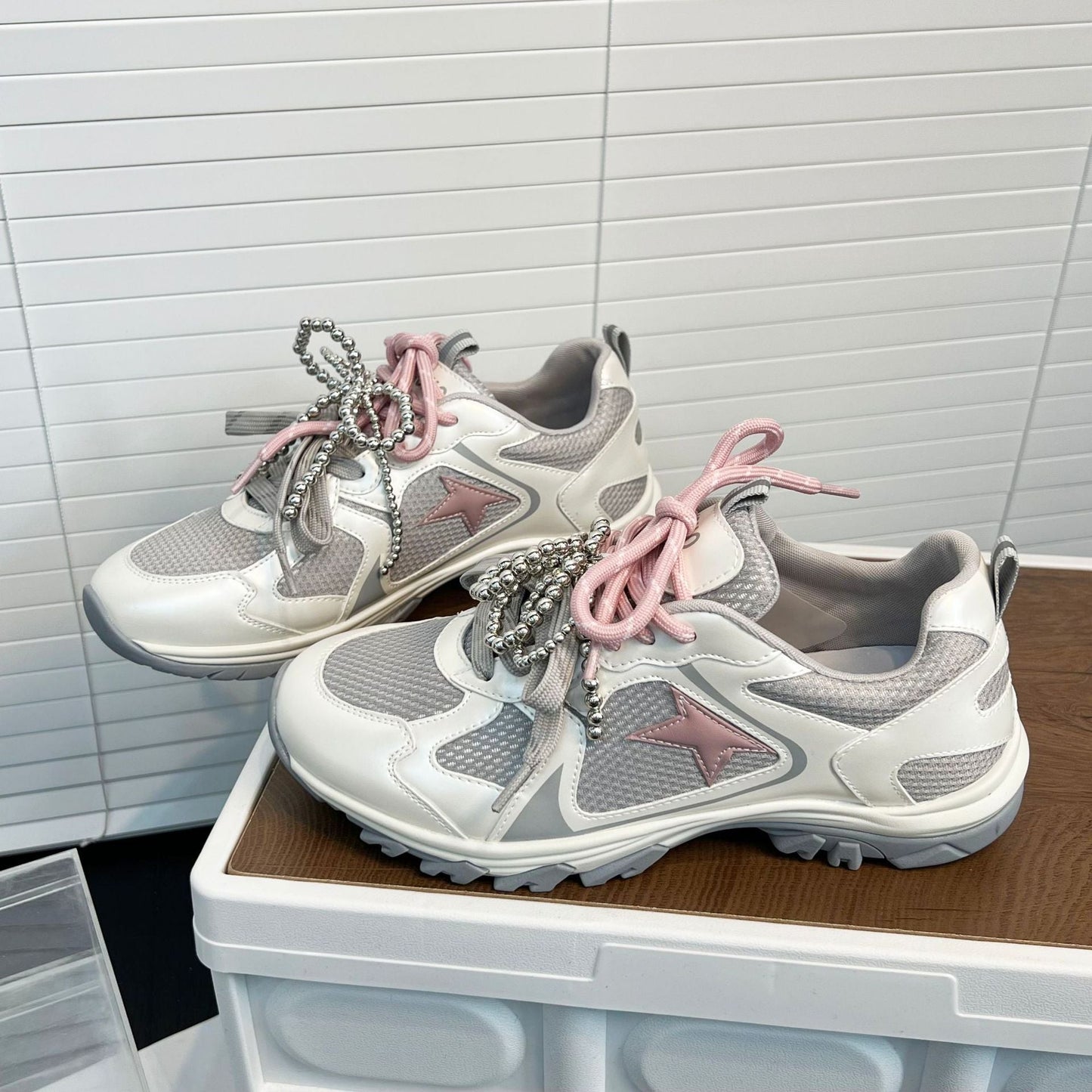 Damen Sneaker Sportlich Schnell Modern Mit Akzenten - BerlinGlamour