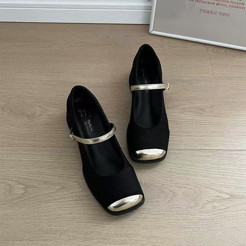 Damen Schuhe Mary Jane Elegantes Design mit verstellbarem Riemen - BerlinGlamour