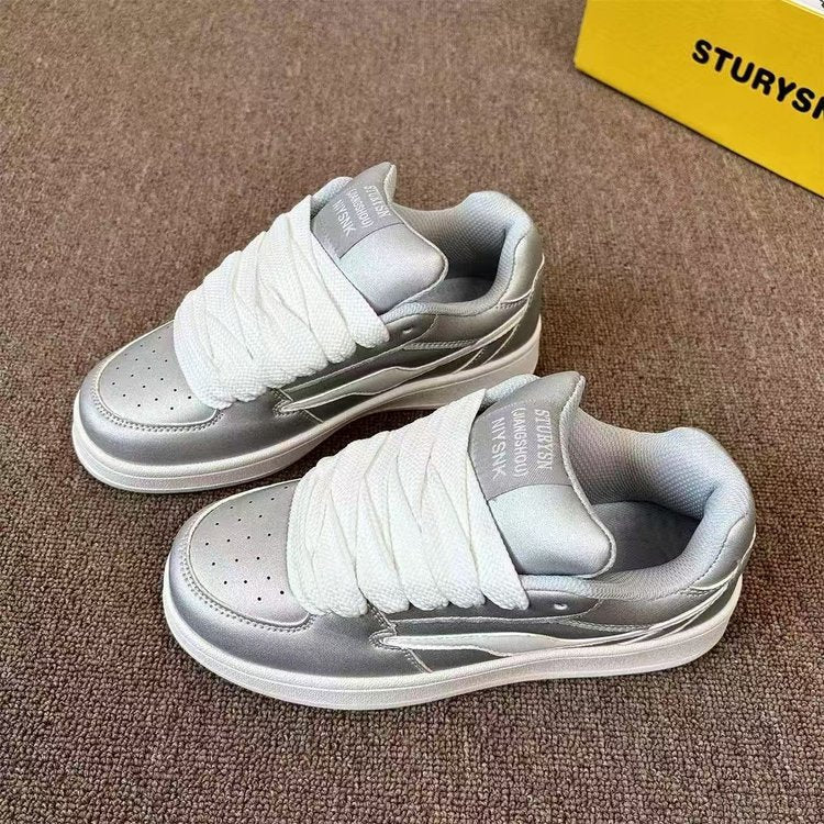 Damen Sneaker Glänzend Bequem Schnüren - BerlinGlamour