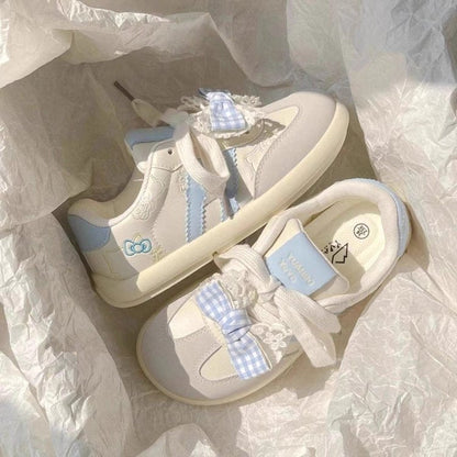 Damen Sneaker mit Rüschen und Blumenmuster