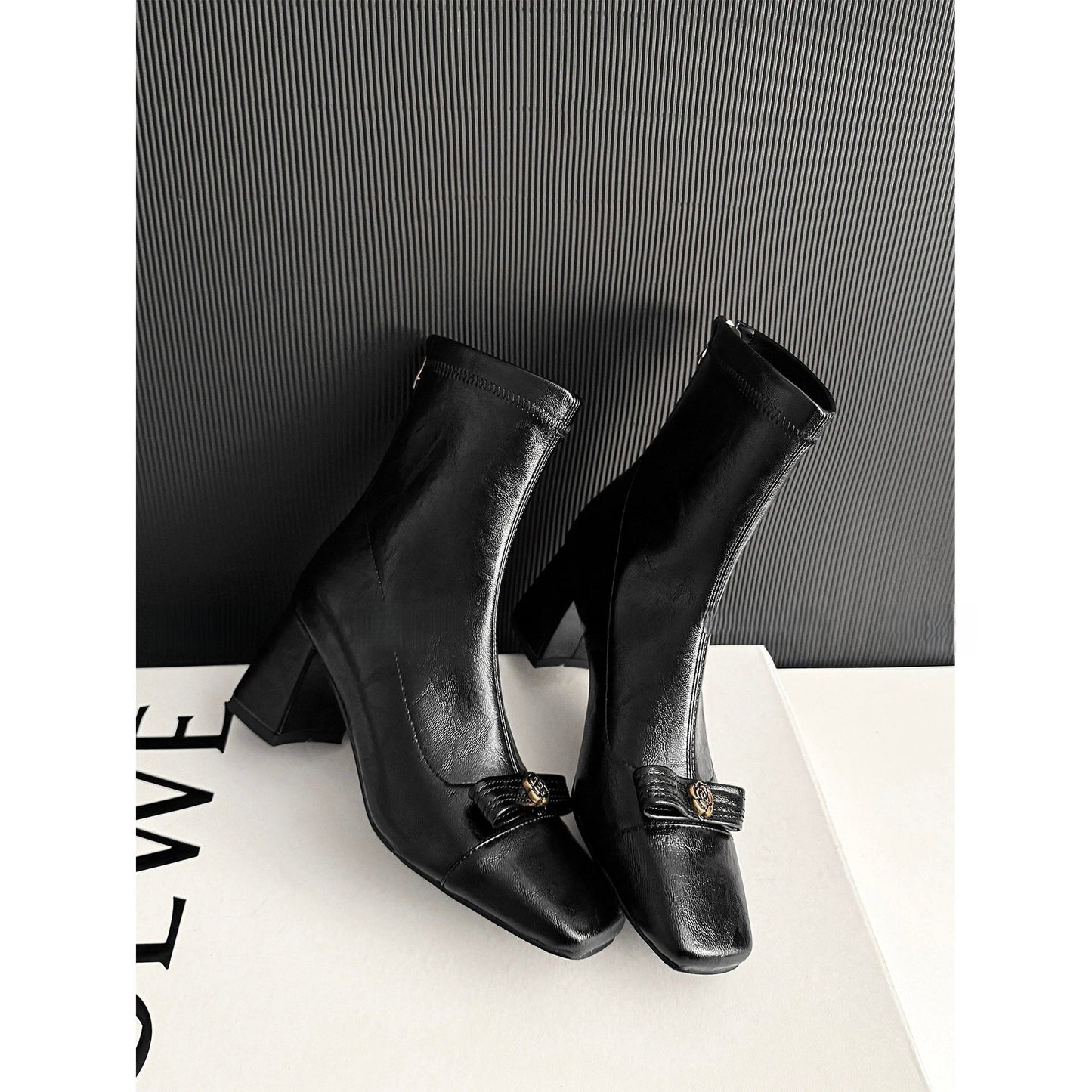 Damen Stiefeletten Elegante Schmuck Detail