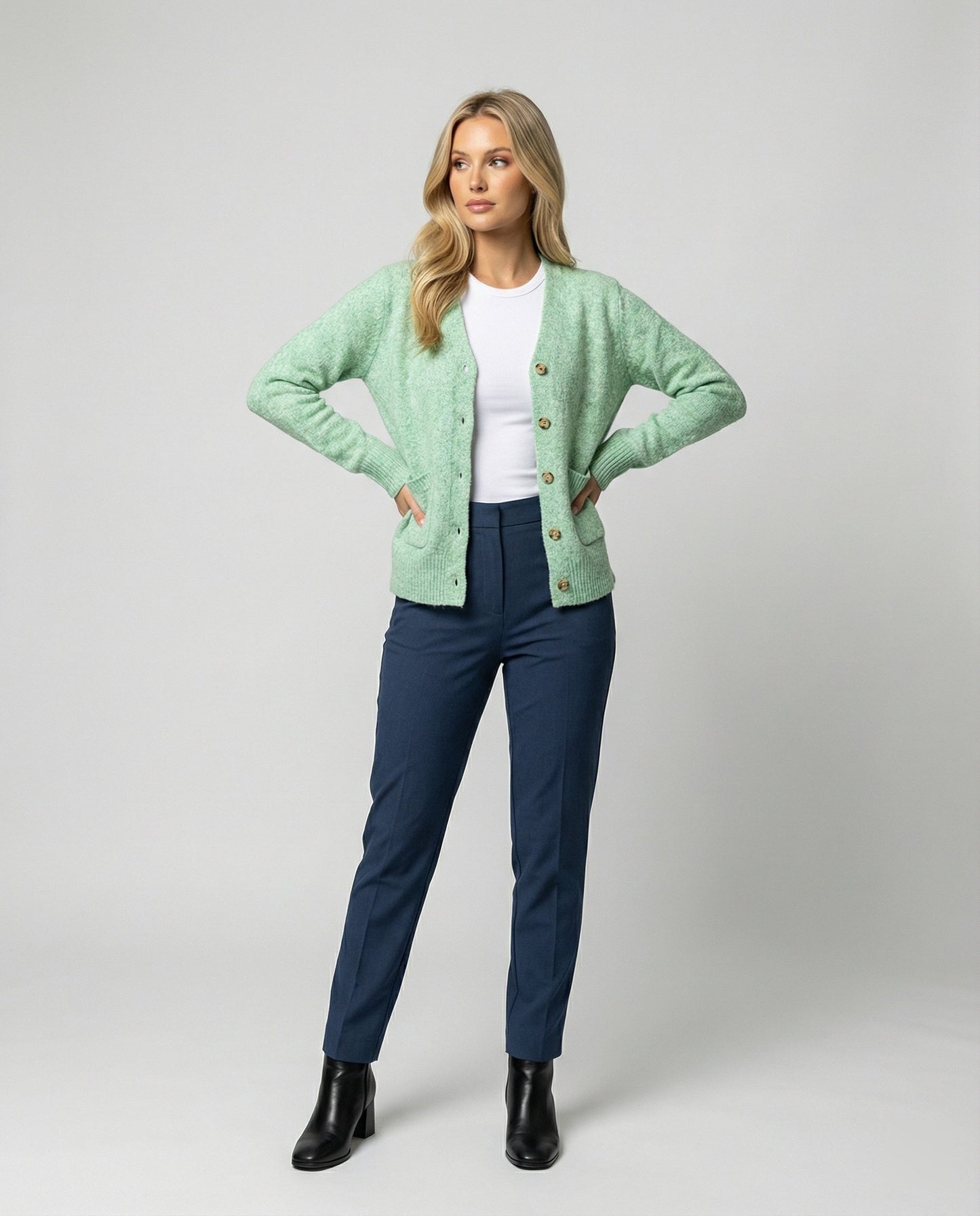 Damen Cardigan Hüftlang Feinstrick Melange mit Perlmuttknöpfen