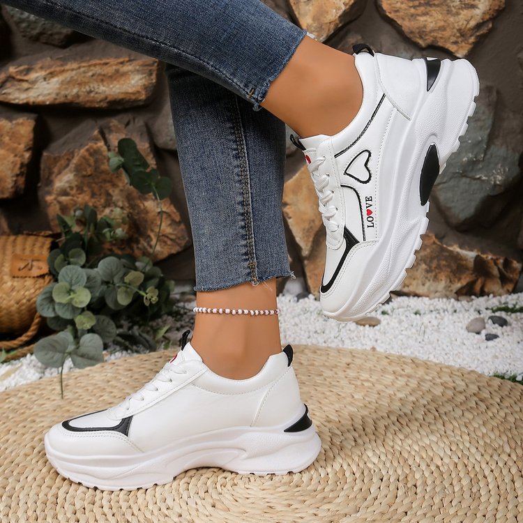 Damen Sneaker Herz-Design Weich und Bequem