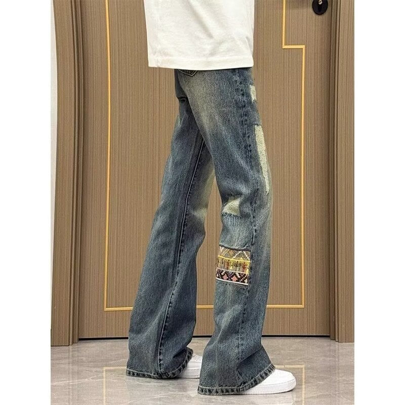 Herren Jeans Bootcut Modell Mit Nieten und Stickerei