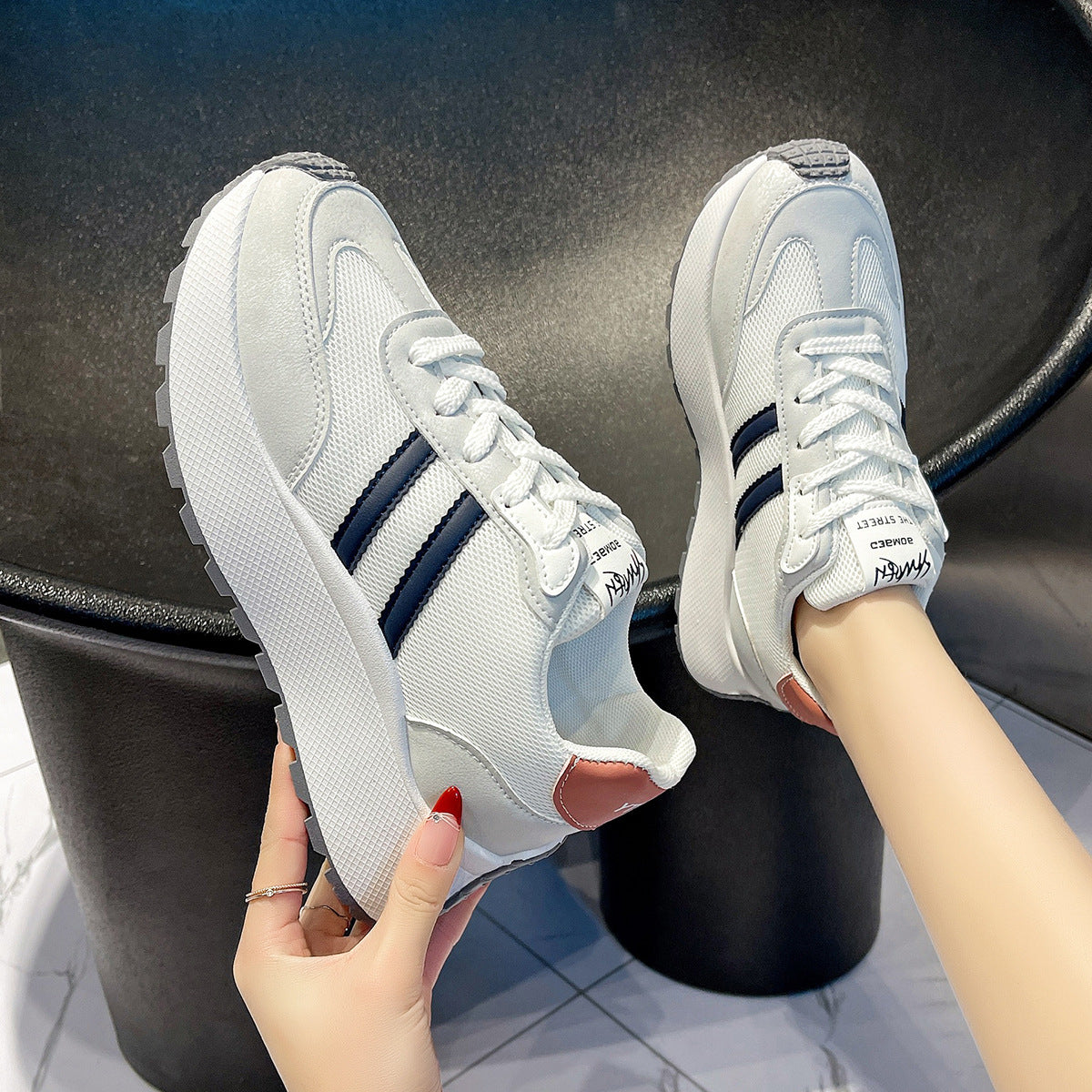 Damen Plateausneaker Sportlich Atmungsaktiv Mit Dämpfung - BerlinGlamour