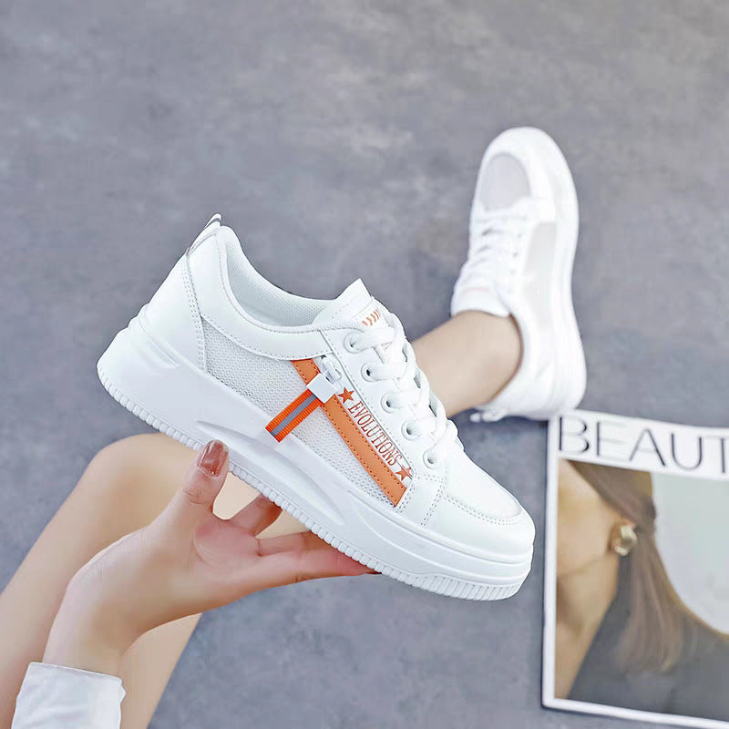 Damen Sneaker mit Schriftzug und dämpfender Sohle BequemSport