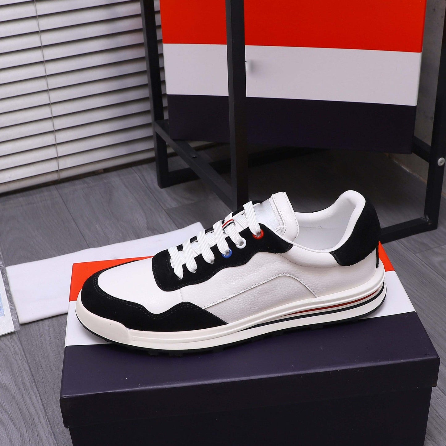 Damen Sneaker Leder Sportlich Mit Kontrasten