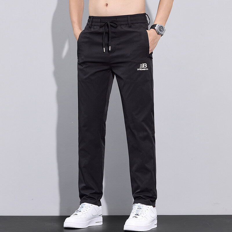 ein Beispiel für einen E-Commerce-Produktitel auf Deutsch: Sportliche Freizeithose mit verstellbarem Kordelzug