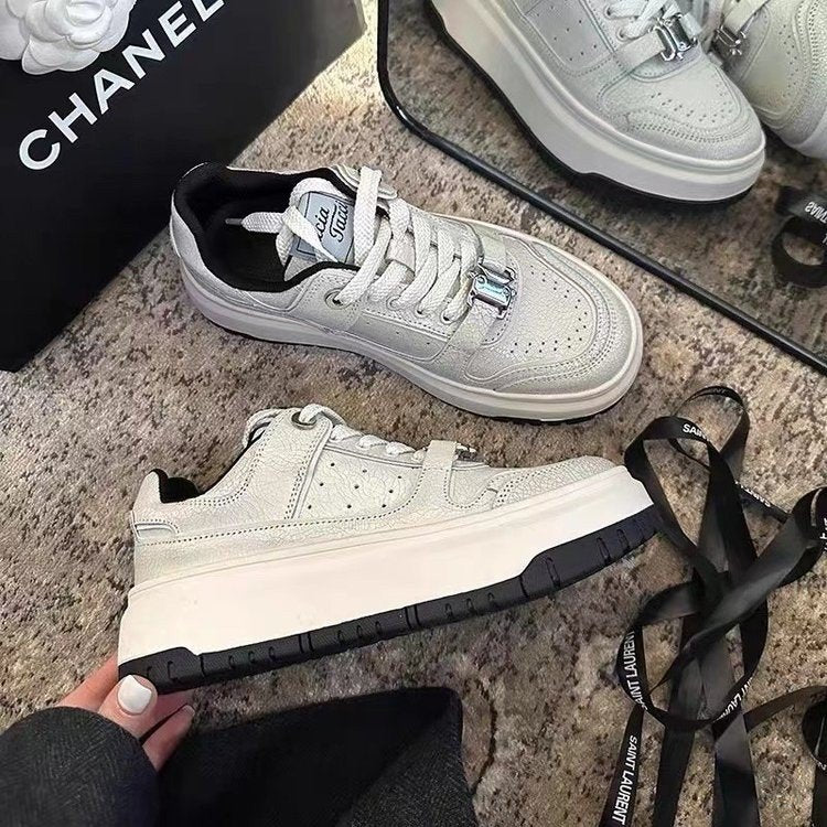 Damen Sneaker Plateau Sportschuhe Schnürsenkel Modern - BerlinGlamour