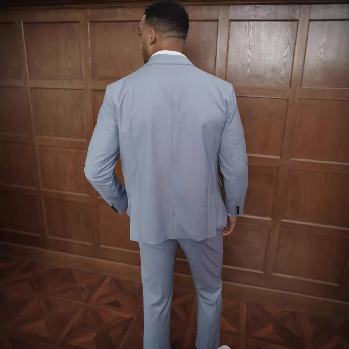 Herren Anzug Slim Fit schmal Revers Elegant Berlin