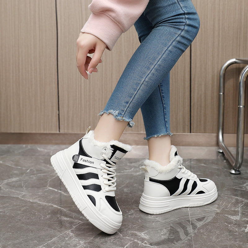 Damen Sneaker Hochflorige robustes Kunstleder bequem