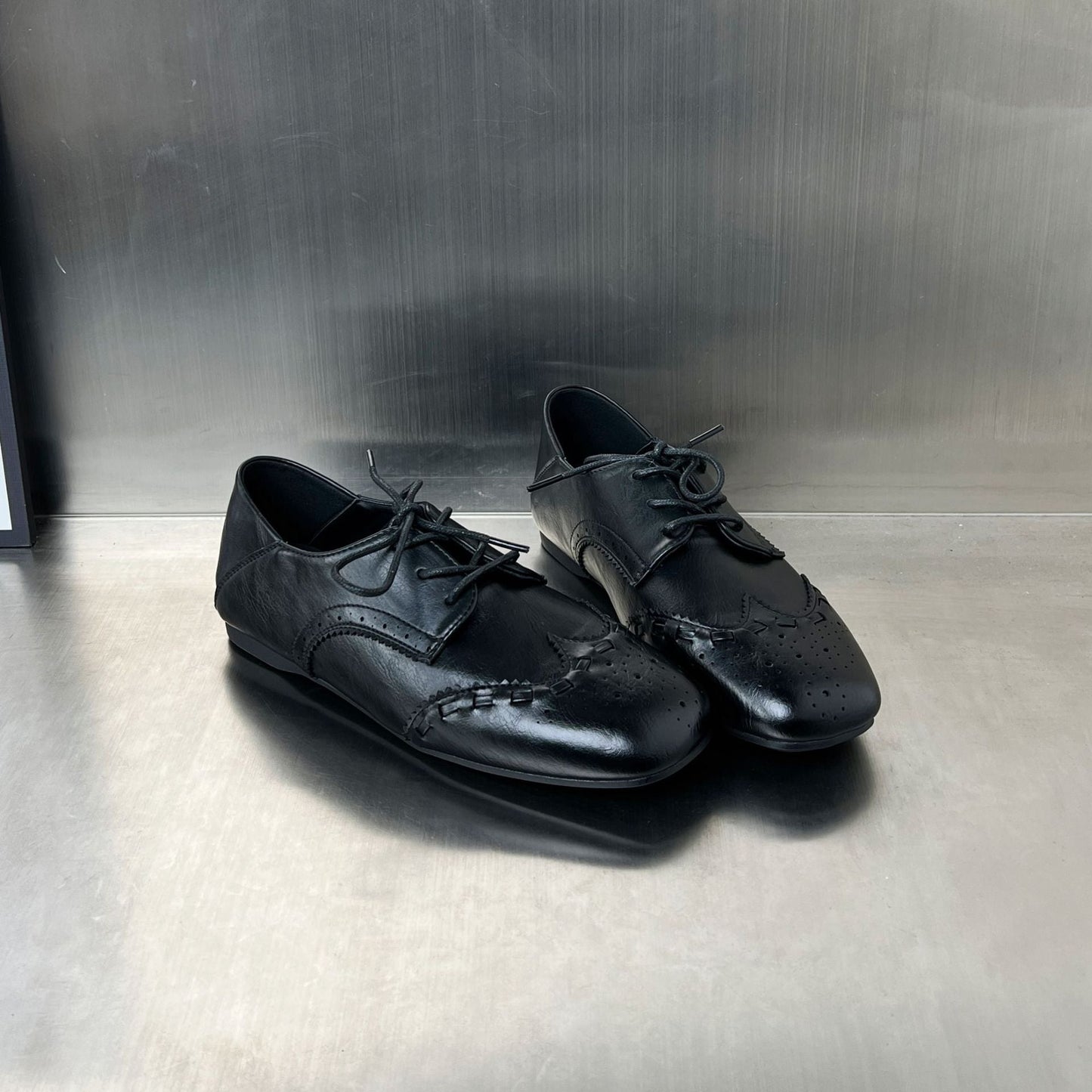 Damen Leder Schnürschuhe Elegante KomfortSchuhe mit Lochmuster