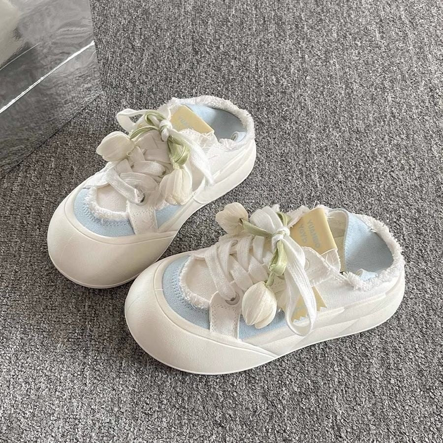 Damen Sneaker Trendig Florale Schnürsenkel Moderne Schuhe - BerlinGlamour