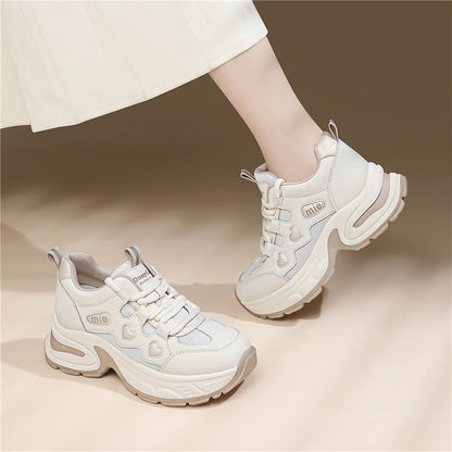 Damen Sneaker Sportlich Chunky mit Herz-Details