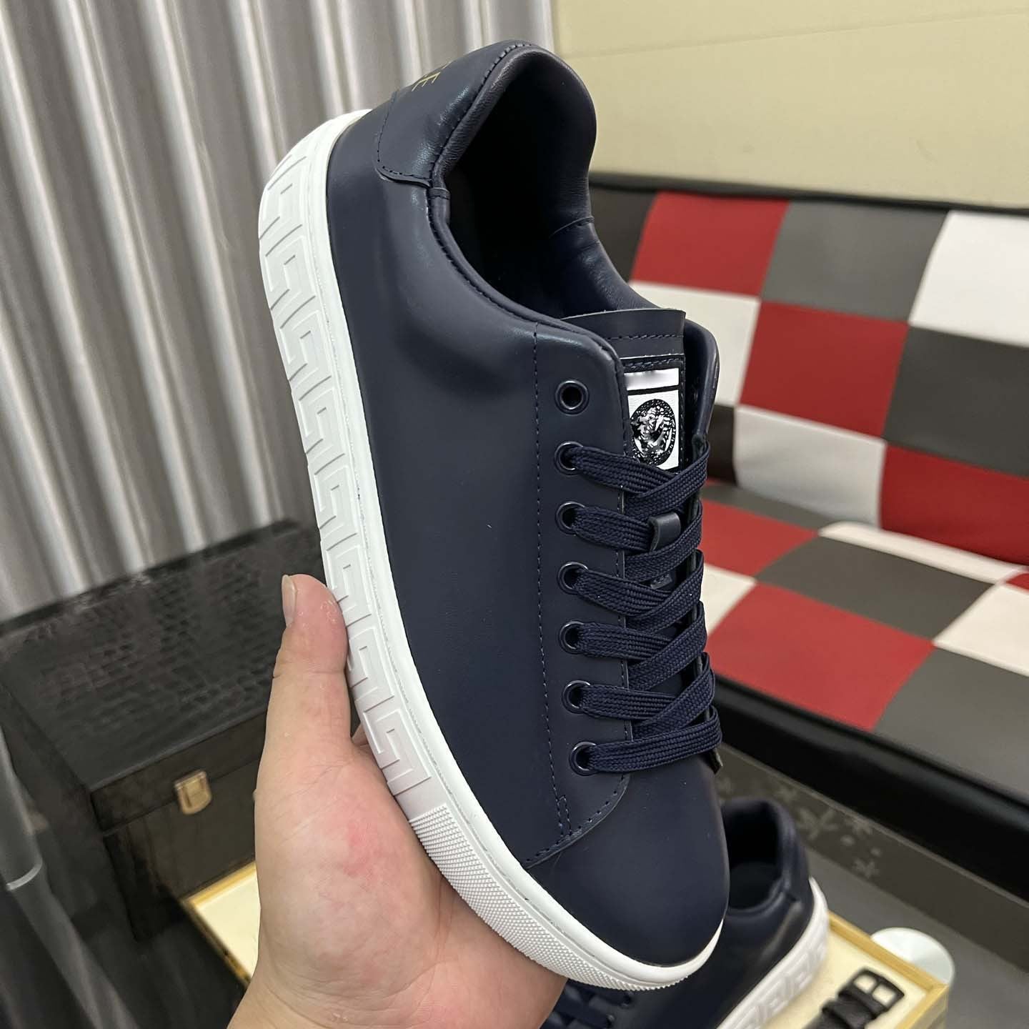 Damen Sneaker Modern Sportlich Mit Markenlogo