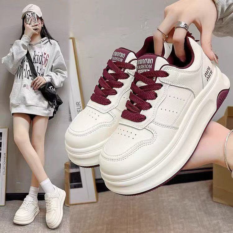 Damen SneakerSportlich Elegant Komfort Sohle - BerlinGlamour