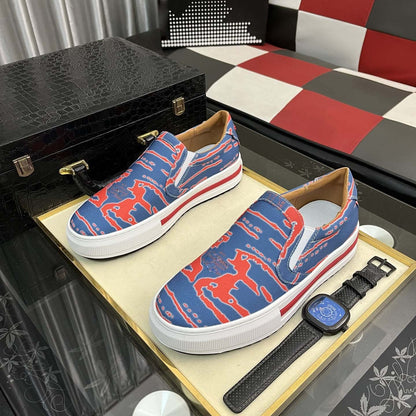 Damen Sneaker Slip-On Schuhe Mit Trendigem Druckdesign - BerlinGlamour