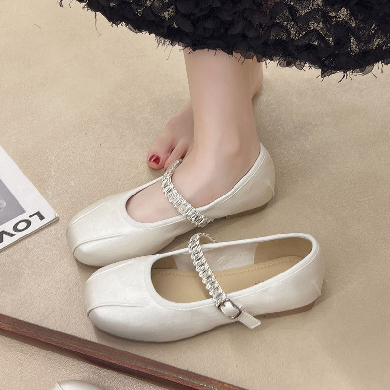 Damen Ballerinas Elegantes Design mit Riemchen