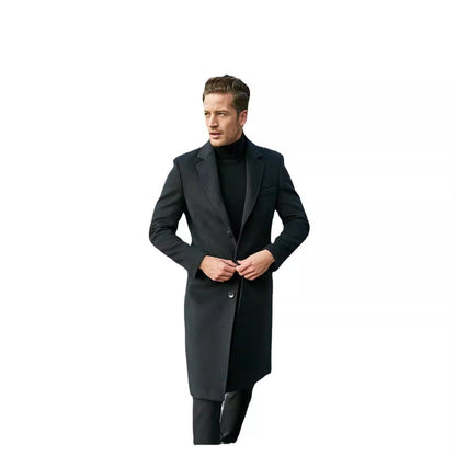 Eine elegante Mütze mit strukturierter Farbe und modernen Akzenten für den Berlin-Glamour-Stil.