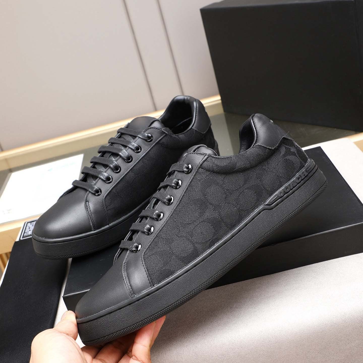 Damen Sneaker Hochwertig Freizeit Schuhe Rutschfest Modern - BerlinGlamour
