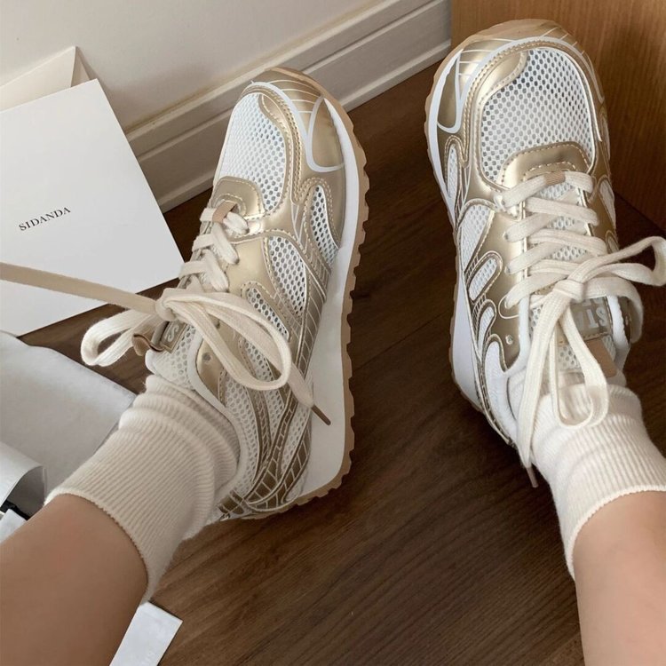 Damen Sneaker Sportlich Elegant mit Mesh Obermaterial