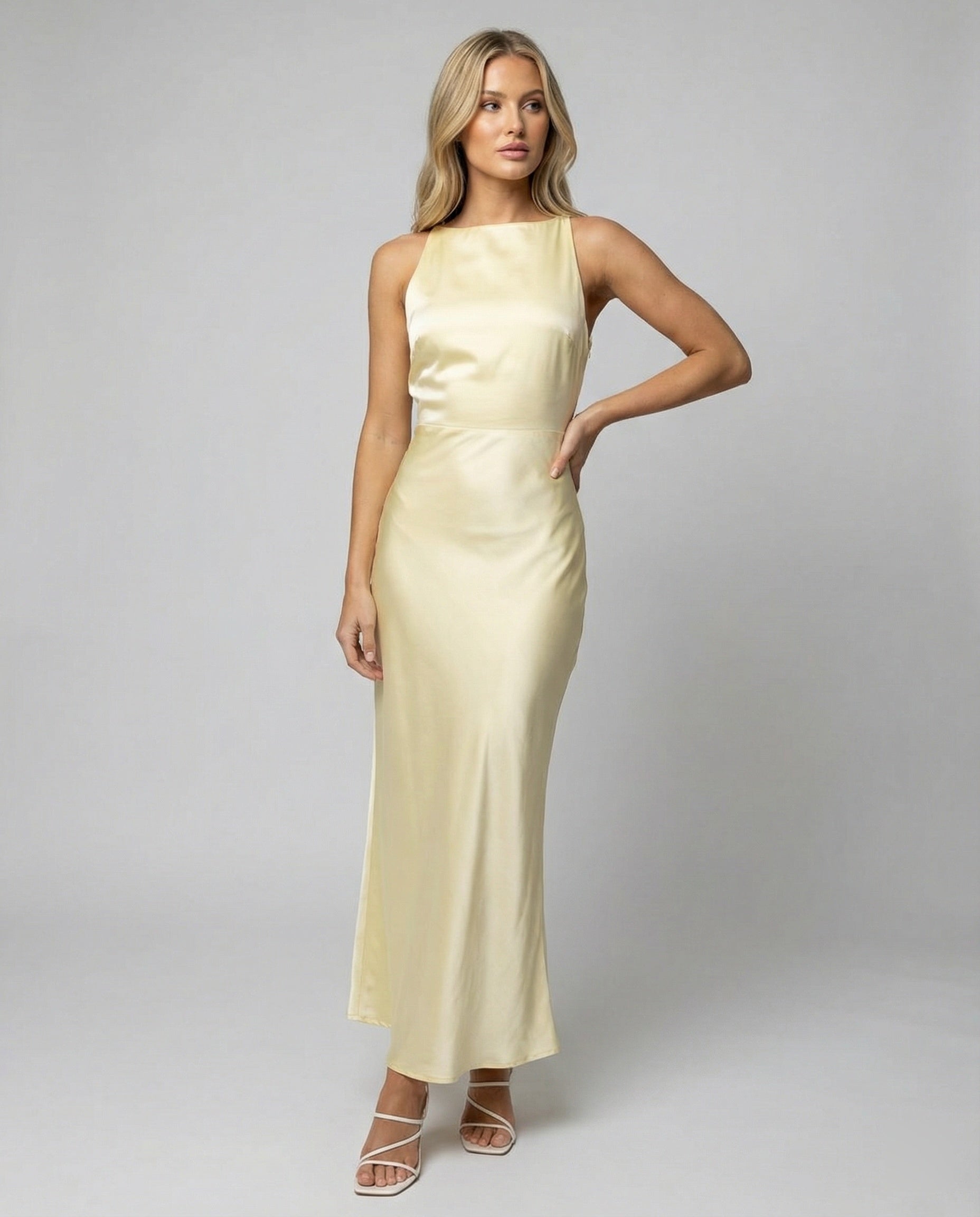 Elegantes Damen Abendkleid Satin Figurformend - BerlinGlamour