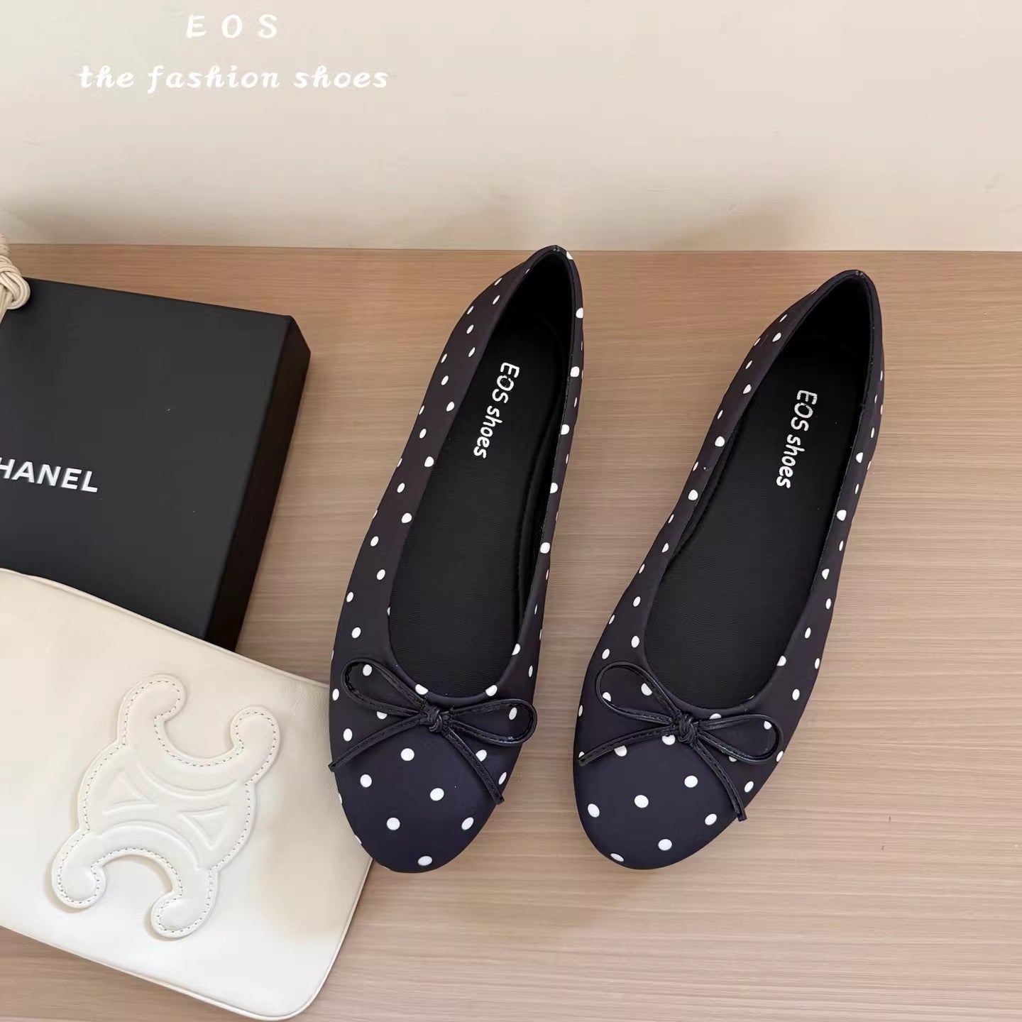 Damen Ballerinas Schuhe mit Punkten und Schleife Modern