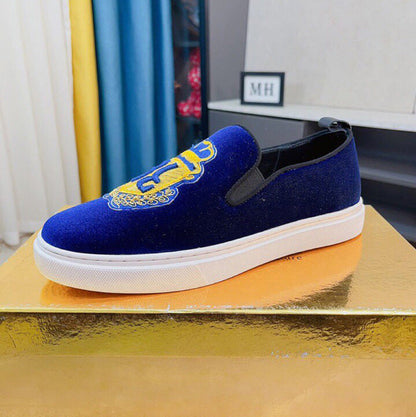 Damen Sneaker Slip On Bequem Mit Zierdetail - BerlinGlamour