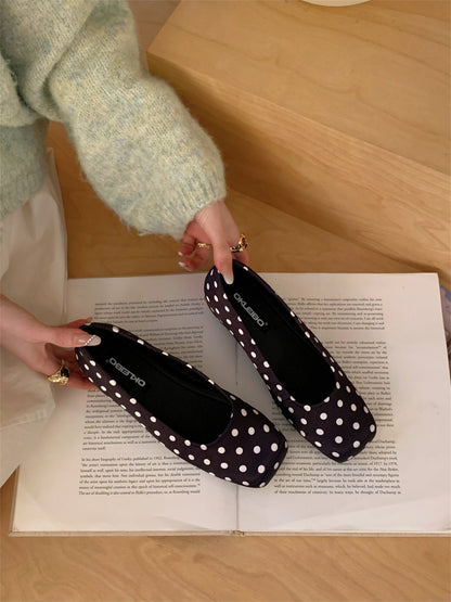 Damen Ballerinas mit Punkten Komfort Innenfutter Schwarz