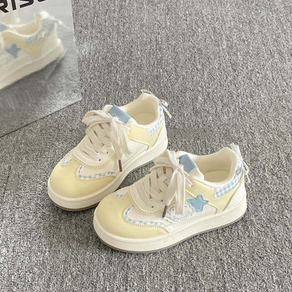 Damen Sneaker Sportlich Sterne Applikation