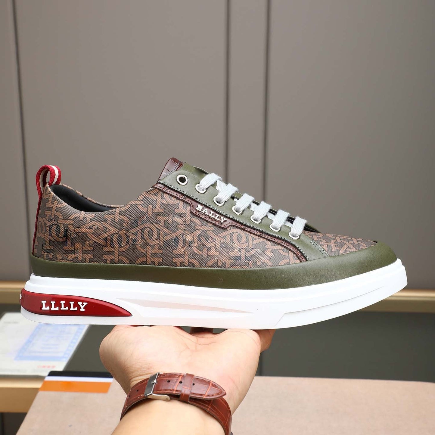 Damen Sneaker Trendy Stilvolle Mode Schuhe