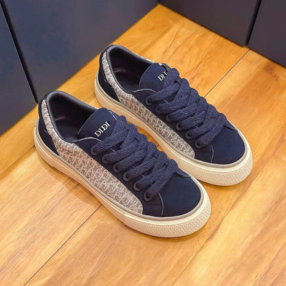 Damen Sneaker Bequem Modisch Schnürsenkel