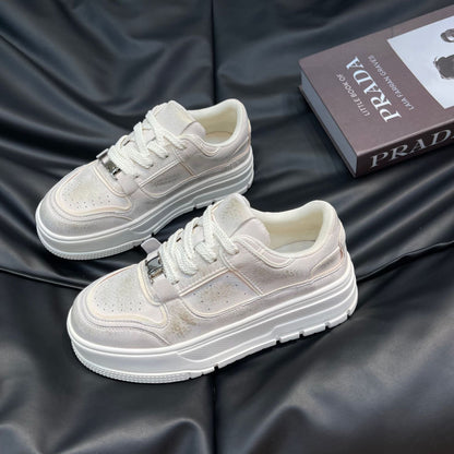 Damen Sneaker Hochglanz Obermaterial Plateau Sohle Modisch