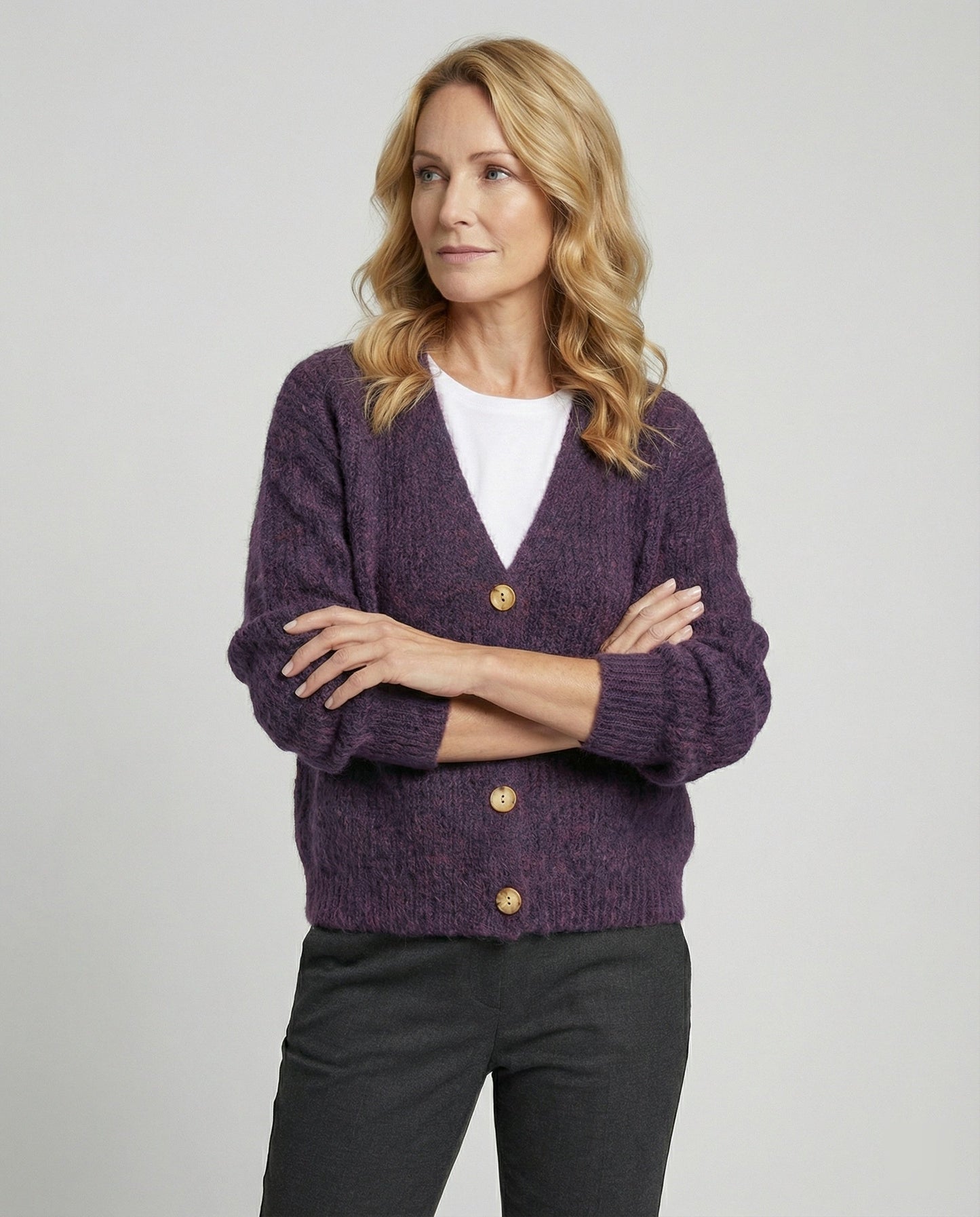 Damen Cardigan Kurz V-Ausschnitt Weich Strick Berlin Chic - BerlinGlamour