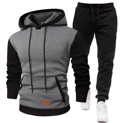 Herren Sportliches Hoodie- und Jogginghosen-Set BerlinGlamour: 
Sportliche Herren-Hoodie-Set mit Jogginghosen, glamouröse Ausführung, bequem Herren- und La