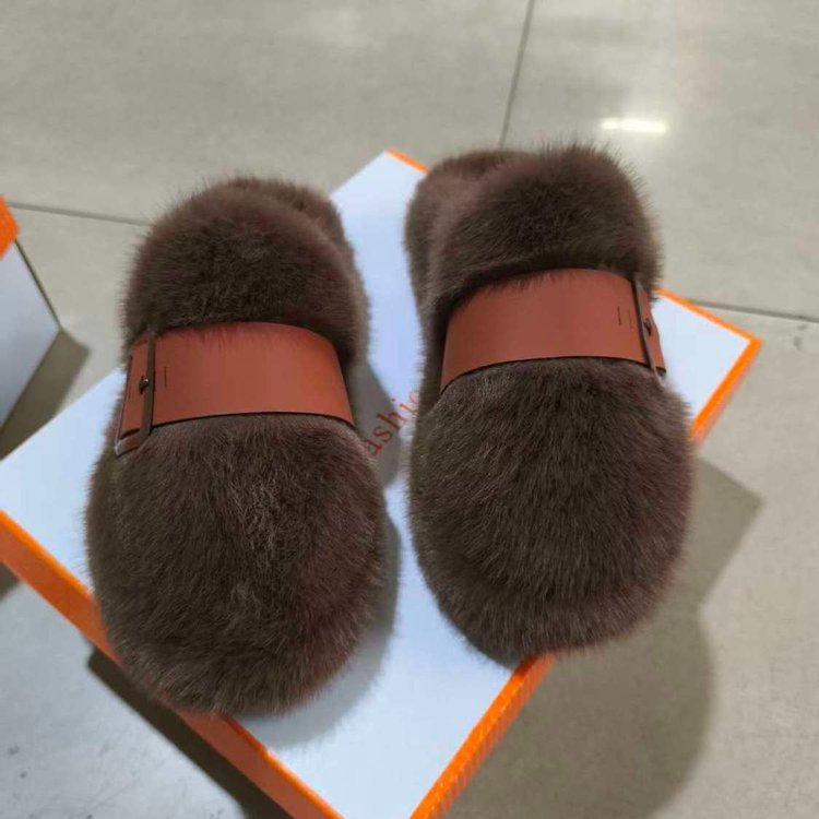Damen Plüschpantoletten Warm mit Riemen Modern - BerlinGlamour