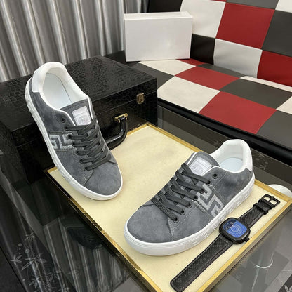 Damen Sneaker Sportlich Laufsohle Rutschfest Logo