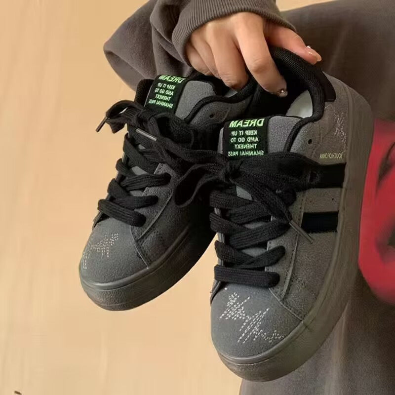 Damen Sneaker atmungsaktiv mit stoßdämpfender Sohle Sportlich