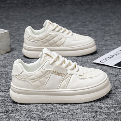 Damen Sneaker Sportlich Komfortabel Mit Gepolsterter Zunge - BerlinGlamour