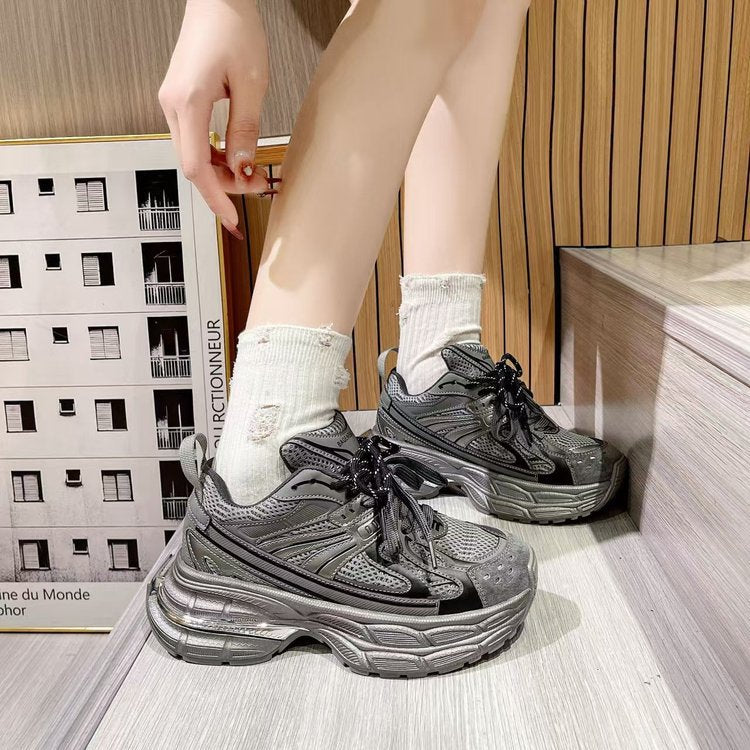 Damen Sport Sneaker atmungsaktiv mit Stoßdämpfung und Mesh-Obermaterial - BerlinGlamour