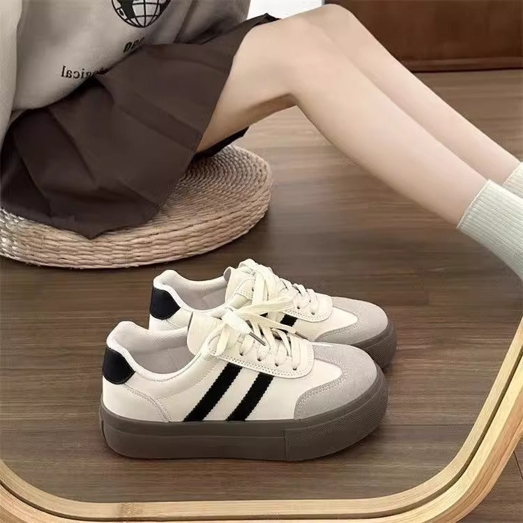 Damen Sneaker Retro-Style Hochwertig Stabil - BerlinGlamour