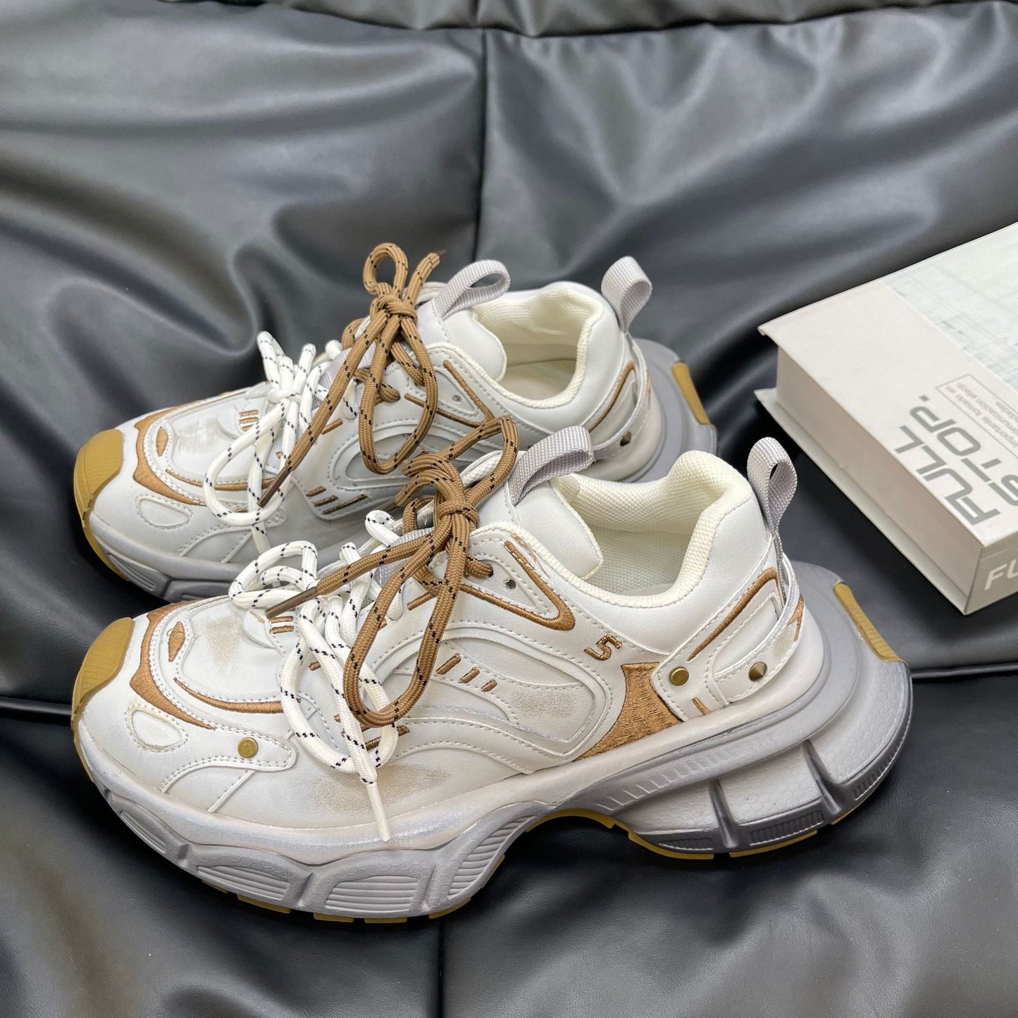 Damen Sneaker Sportlich Modisch mit Dämpfungssystem - BerlinGlamour