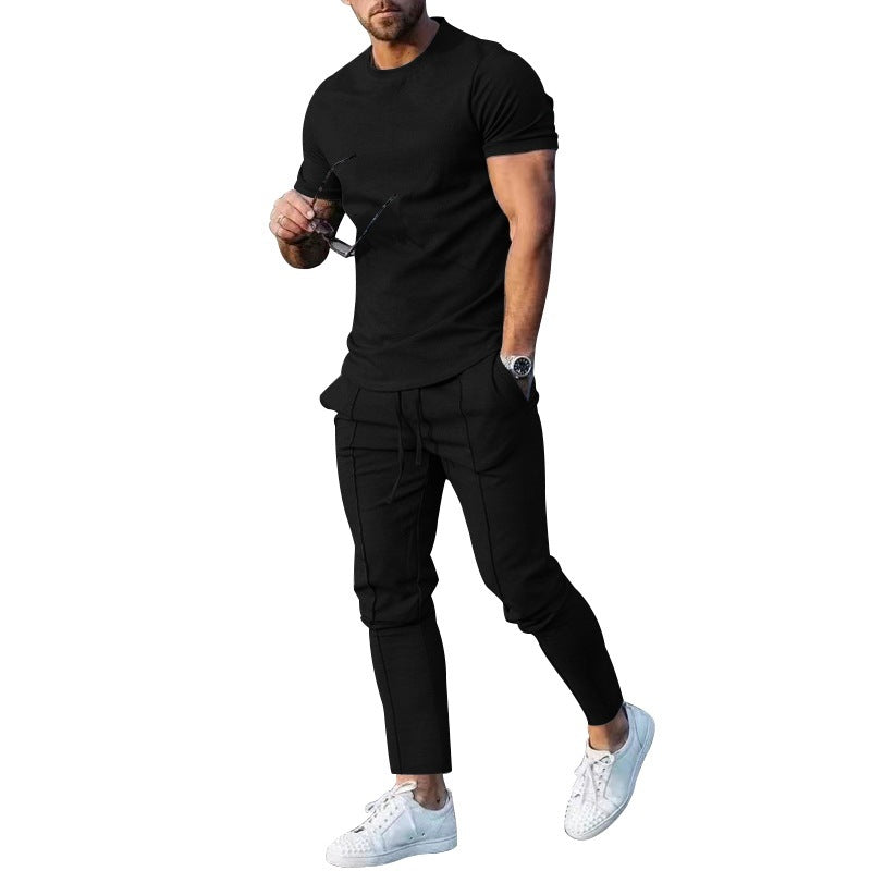 Herren Sport Set: Lässiges T-Shirt und Jogginghose Modern
