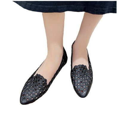 Damen Slipper Atmungsaktiv mit Lochmuster Oberfläche Elegant