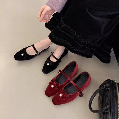Damen Ballerinas Elegante Riemchen Schuhe mit perlverzierter Schleife - BerlinGlamour