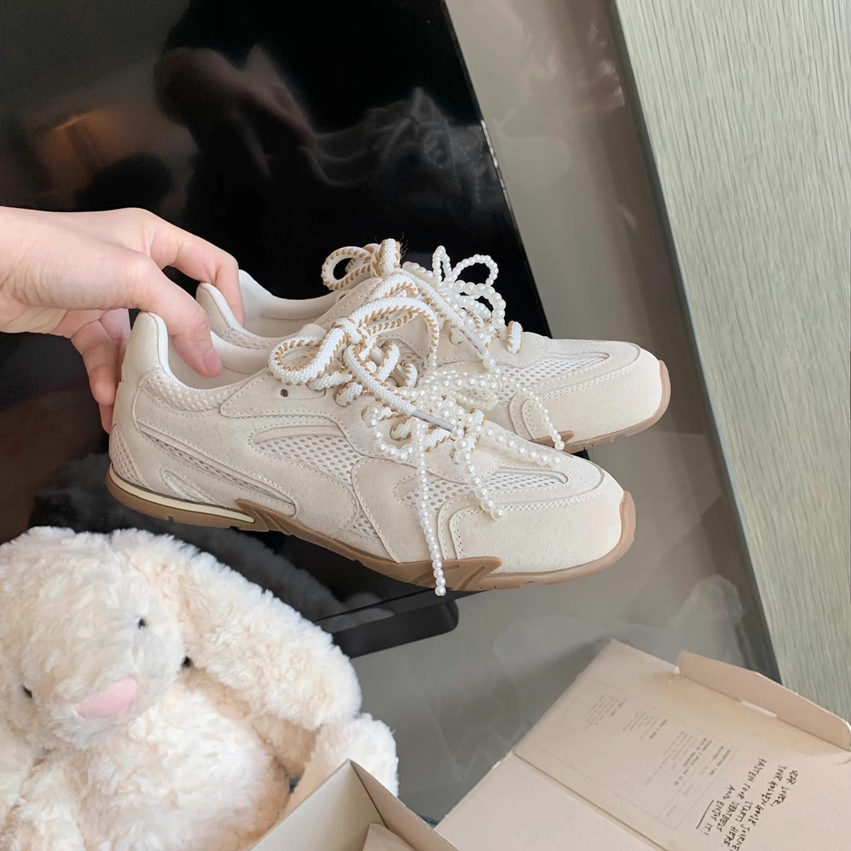 Damen Sneaker Sportlich Perlen Schnürsystem Schwarz